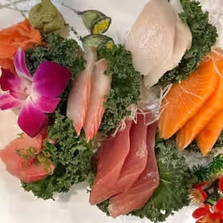 B3.Sashimi Dinner