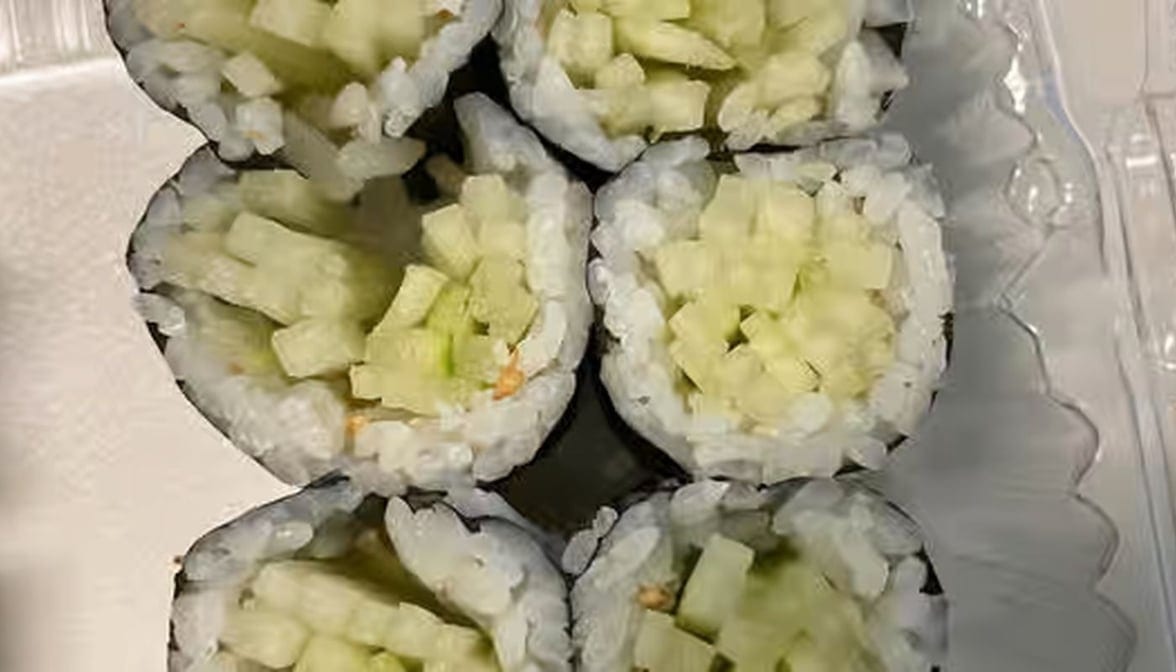 C17.Cucumber Roll.