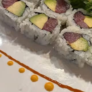 C2.Tuna Avocado Roll