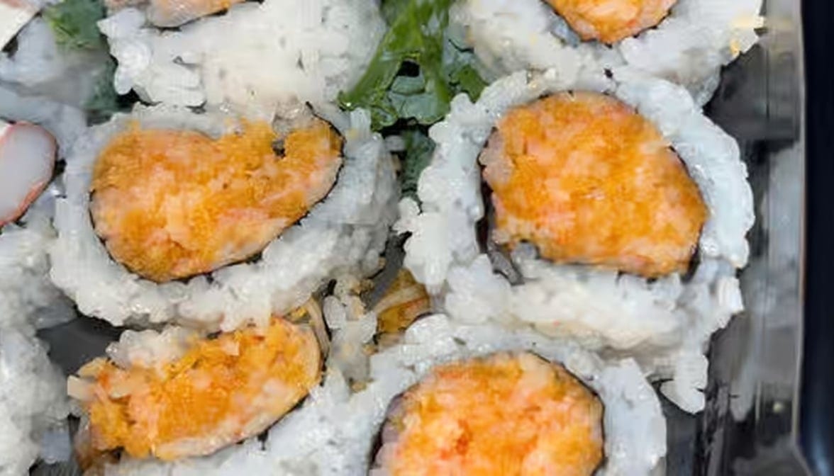 C30.Spicy Crab Crunch Roll.